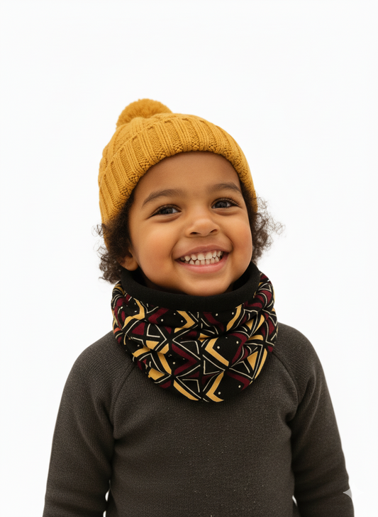 Cache-cou enfant en polaire beige avec bande wax bogolan, accessoire hivernal fait main