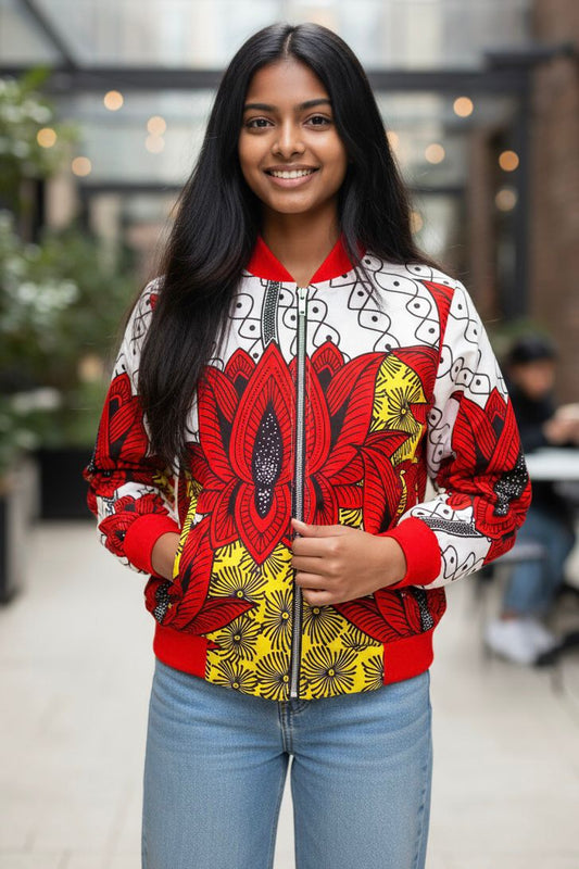 Bomber coloré pour enfant en tissu wax, coupe moderne et motifs africains pour un look joyeux et original.