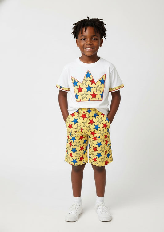 Ensemble garçon – bermuda en wax coton et t-shirt customisé avec tissu wax sur le devant et aux manches