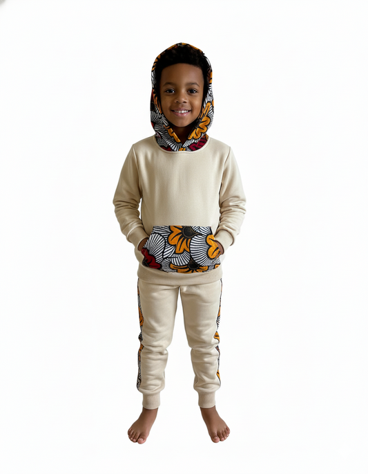 Ensemble jogging MPESA mixte enfant garçon et fille, customisé à la main avec tissu wax 100 % coton sur la capuche, les poches et le pantalon, marque afro moderne.