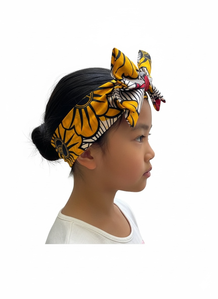 Bandeau enfant MPESA en wax Fleur de Mariage. Fait main, et confortable pour les enfants de 2 à 12 ans.