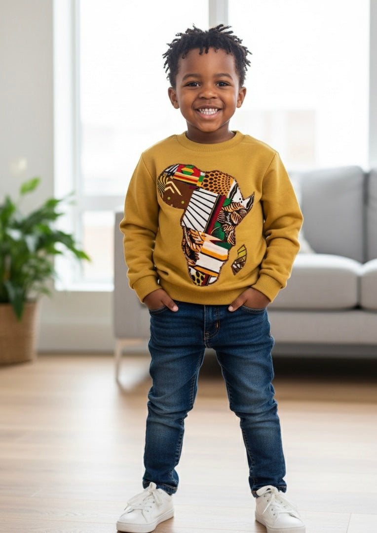 Enfant portant un sweat-shirt mixte à coupe unisexe, idéal pour un look casual en toute saison.