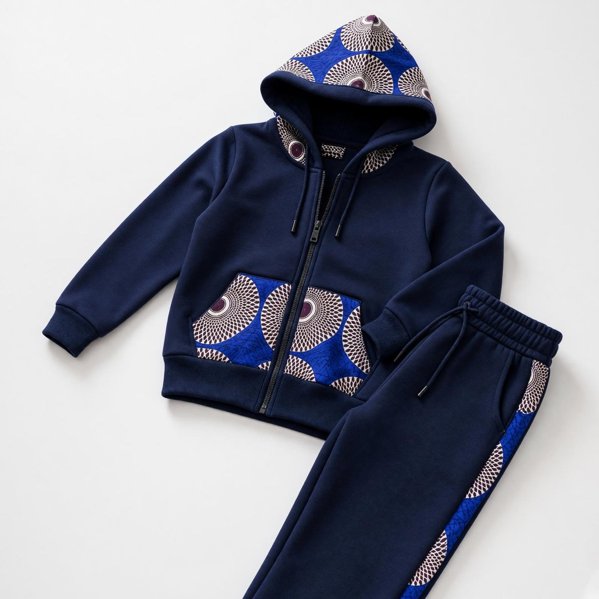 Ensemble jogging enfant mixte MBEMA – Bleu marine et wax – 4 à 14 ans