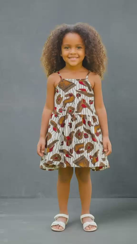 magnifique robe wax à bretelle pour enfants 